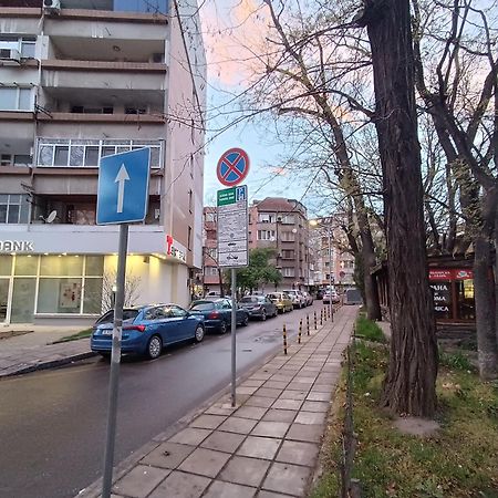 Sunny 2-Bedroom Maisonette Varna & Parking Zewnętrze zdjęcie