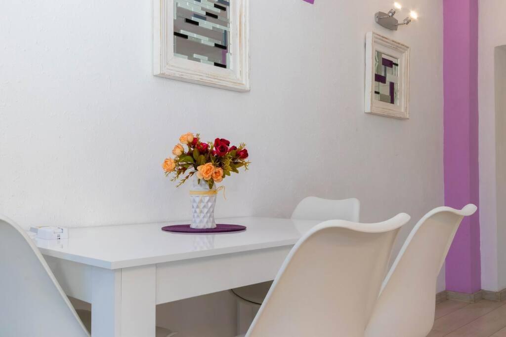 Sunny 2-Bedroom Maisonette Varna & Parking Zewnętrze zdjęcie
